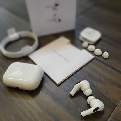 Apple AirPods(2nd gen) with Bluetooth Headset with Mic